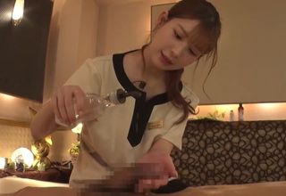 Khám Phá Massage Kích Thích Với Hot Girl Quyến Rũm